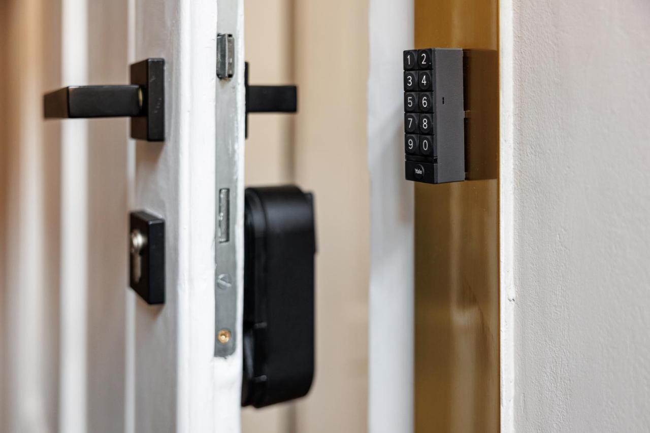 Aries' Collection Luxury Suites Brasov Luaran gambar