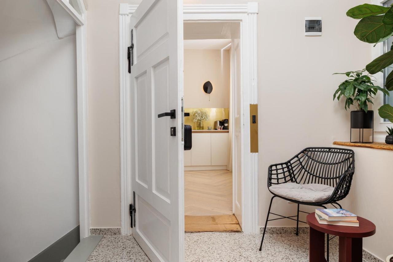 Aries' Collection Luxury Suites Brasov Luaran gambar