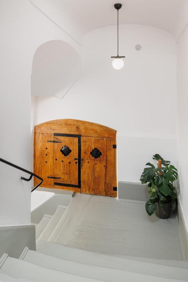 Aries' Collection Luxury Suites Brasov Luaran gambar